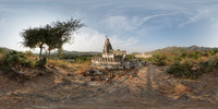 Panorama:<br>Auf dem Hügel neben dem Chaumukha-Tempel, Ranakpur