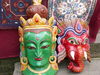 bunte Masken in Swayambunath bei Kathmandu, Nepal