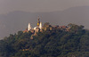 Fernblick auf Swayambunath von Kathmandu