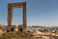 Portara von Naxos Das Tempeltor aus Naxos-Marmor ...
