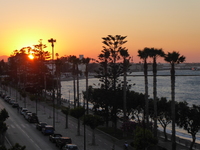 Blick vom Hotel an der Uferpromenade von Kos-Stadt...