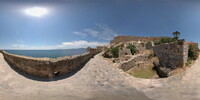 Panorama:<br>Mauer zum Meer und Ruine