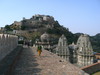 Kumbhalgarh Fort in den Aravalli Hills Rajasthan 2...