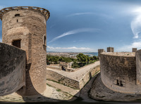 Castell de Bellver, Blick über den Eingang nach Pa...