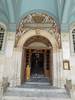 Eingang zur Wallfahrtskirche der Panagia in Agiass...