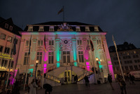 Rathaus Bonn leuchtet