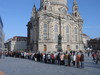 Dresden Frauenkirche Schlange  Herbst 2005 kurze ...