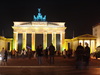 Brandenburger Tor beleuchtet Berlin