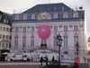 Bonn Rathaus mit roter Nase